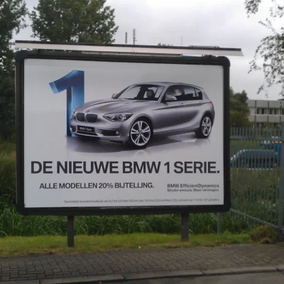 Reclame poster voor automerk door FaberExposize